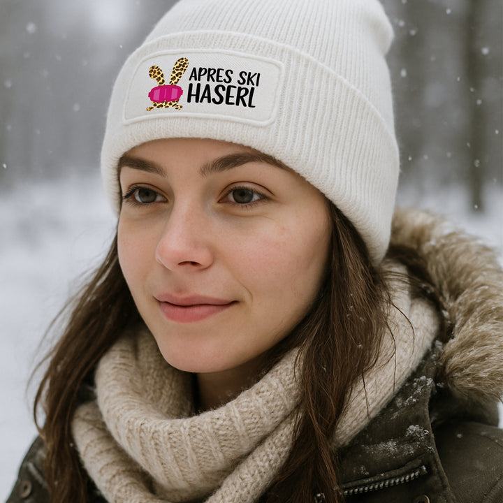 Mütze „Après-Ski Haserl“ | Lustige Beanie für Winter, Hütte & Party